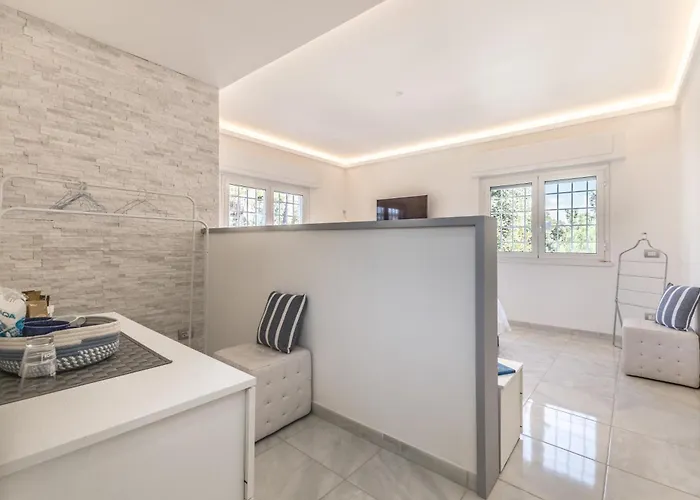 Relais Roma בית הארחה פרג'נה